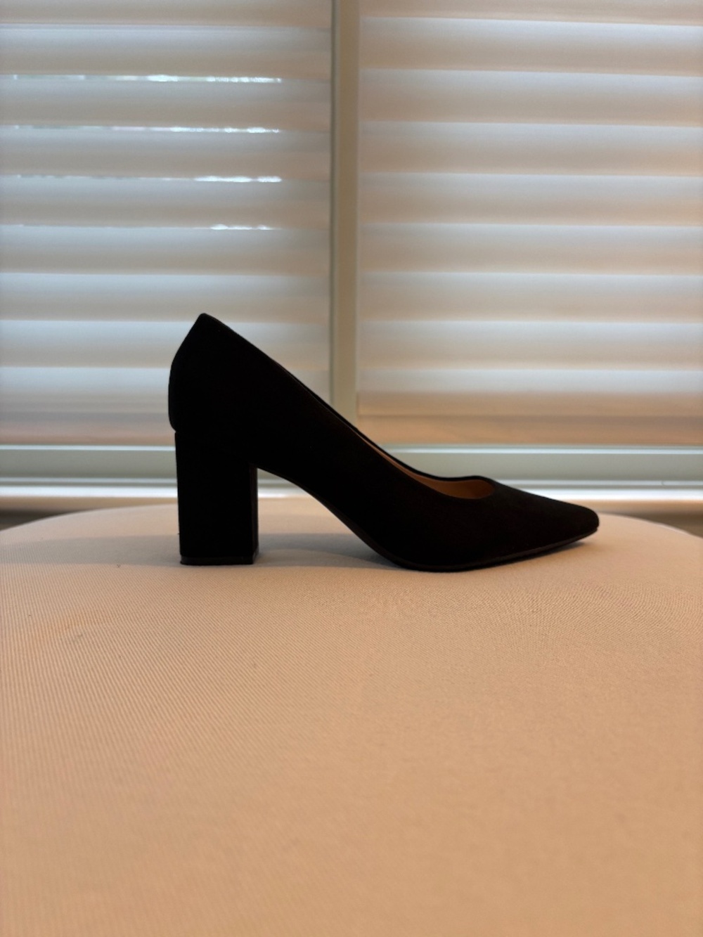 Kelly & Katie Pammy Black Suede Block Heel Pump Women’s 6M